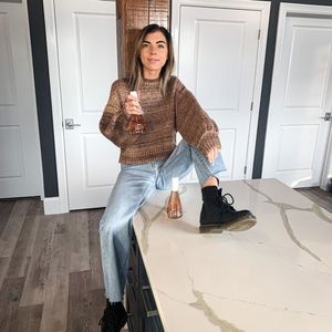 UO brown multicolor ballon sleeved cropped sweater